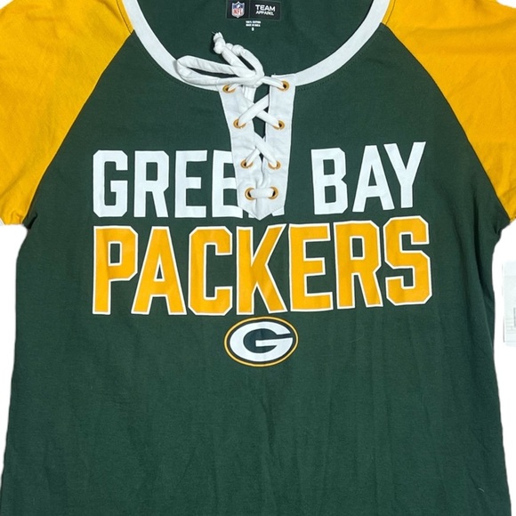 GREEN BAY PACKERS WOMENS GREEN GOLD LACE UP SHORT SLEEVE T-SHIRT SIZE SMALL - Picture 2 of 6